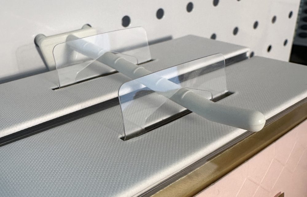 3696-164 Hallmark R-48 CU_i0101